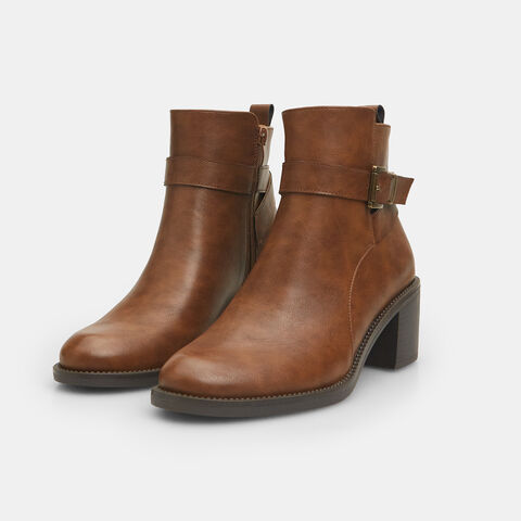 Botines de mujer con tacón bajo y correa con hebilla, Marrón Botines de mujer con tacón bajo y correa con hebilla, Marrón